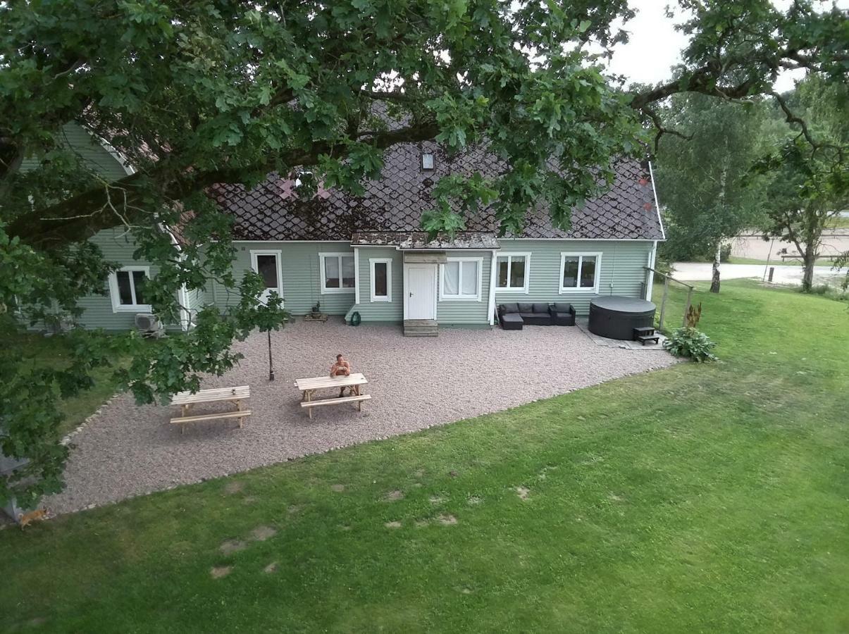 Byskolansvandrarhem Bronnestad Exterior foto