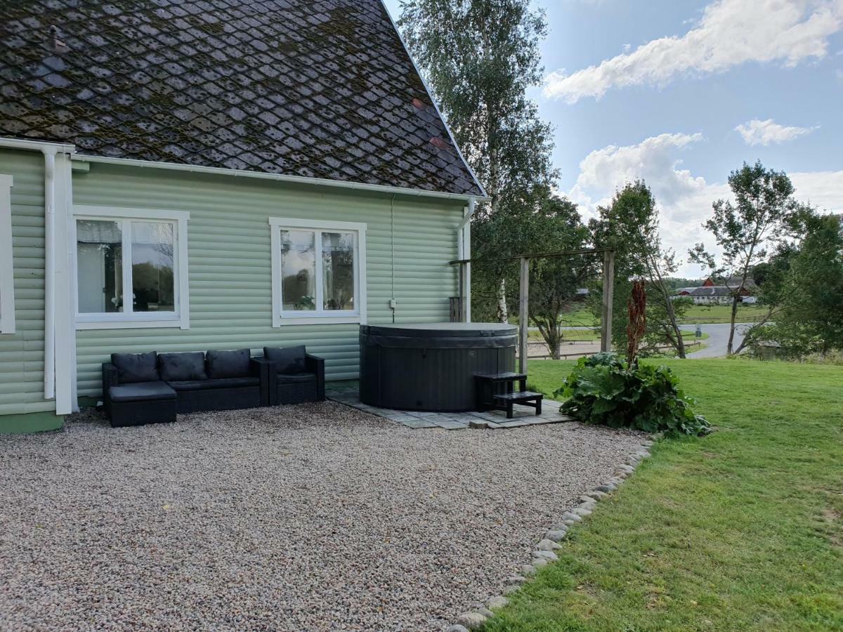 Byskolansvandrarhem Bronnestad Exterior foto